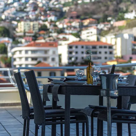 Arts In Penthouse Til Sol Апартаменты