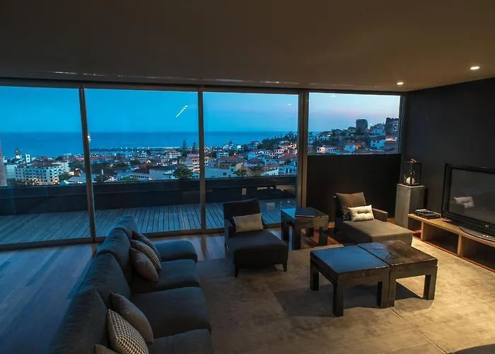 Arts In Penthouse Til Sol