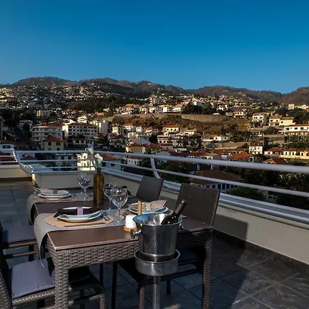 Appartement Arts In Penthouse Til Sol Funchal (Madeira)