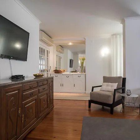 Arts In Penthouse Til Sol Funchal (Madeira)